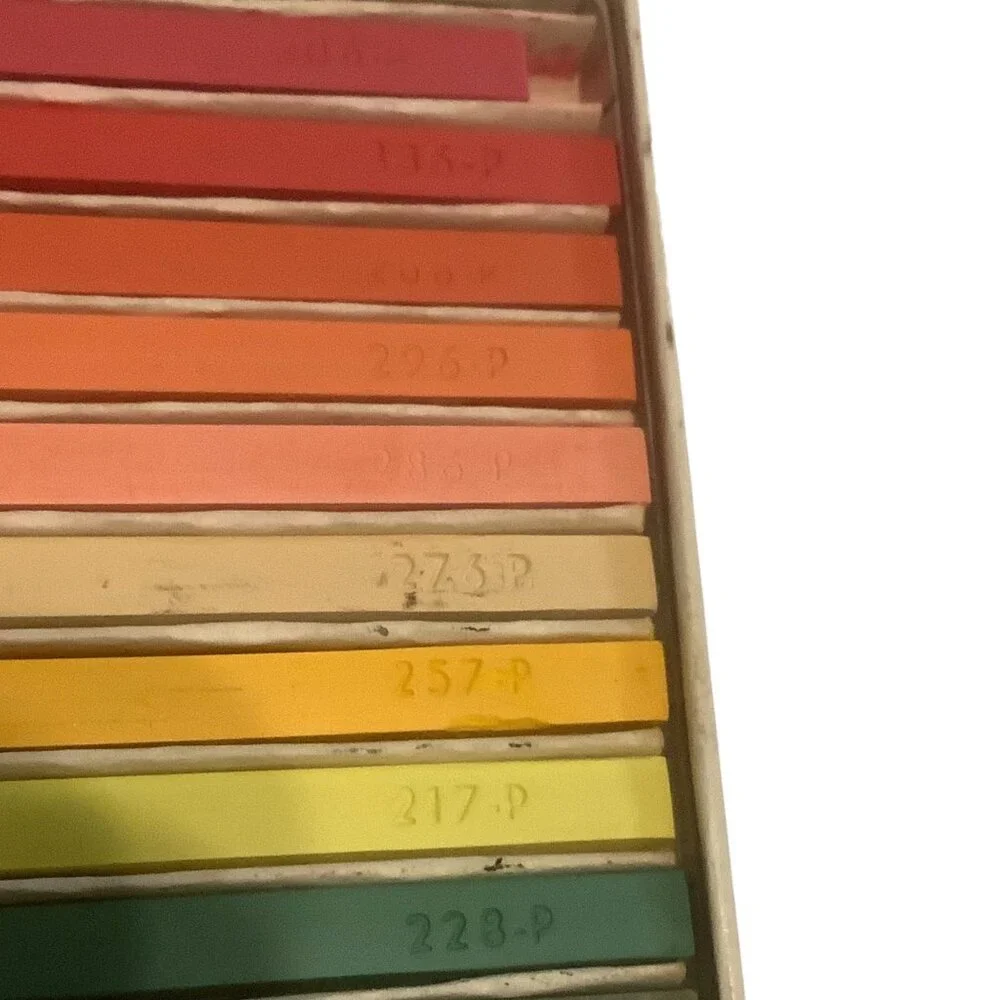 Vtg Design NuPastel 24‎ Color Assorted Firm Pastel Color Sticks MISSING 1 Color